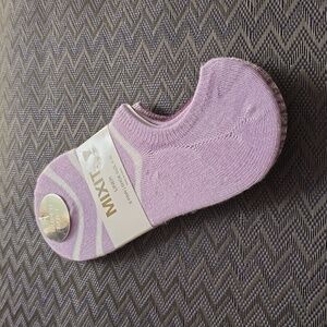 MIXIT BRAND WOMEN'S BUNDLE OF 2 PURPLE LINER SOCKS FITS SHOE SIZE 4-10